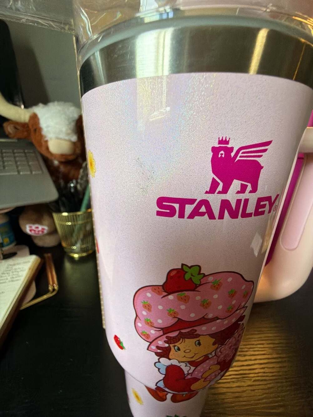 Stanley Quencher H2.0 FlowState 40oz Tumbler Strawberry Shortcake Custom Light P - Picture 2 of 6
